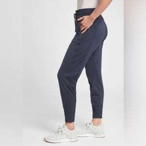 Athleta XLT Uptempo Joggers Sweatpants Navy